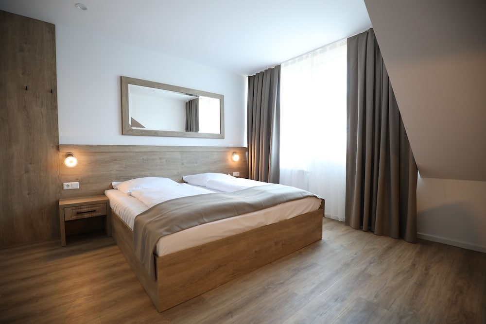 Фото Ночлег и завтрак Sleep Inn Düsseldorf
