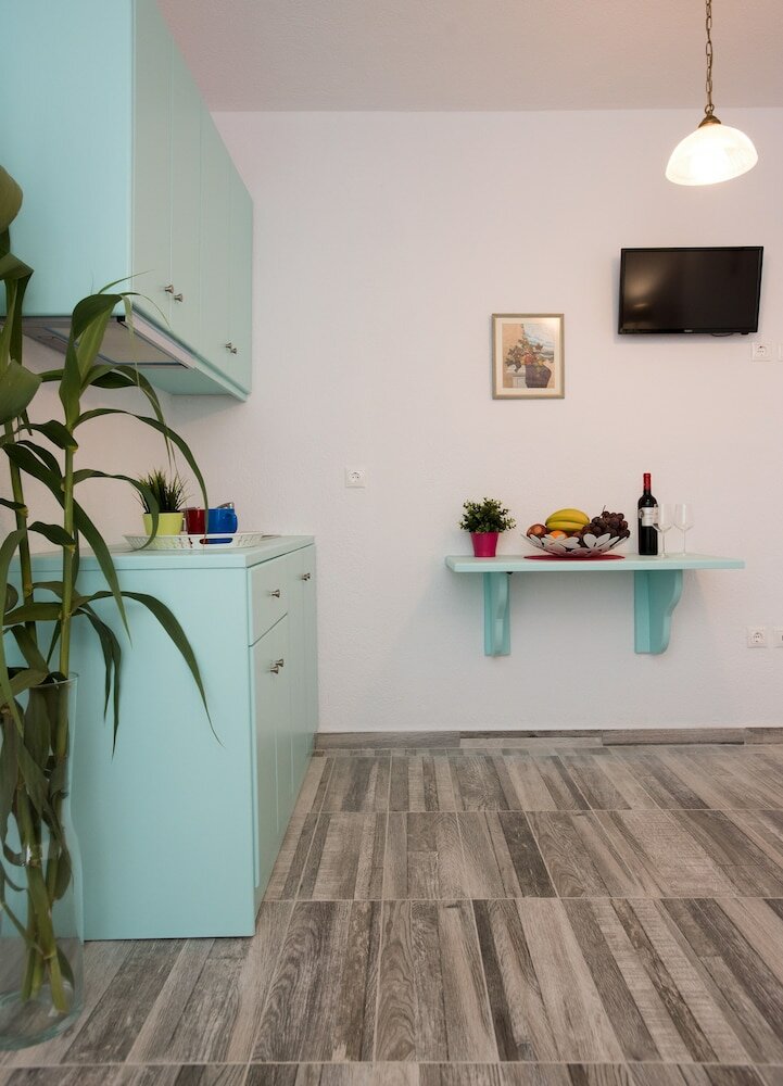 Фото Myconian brothers