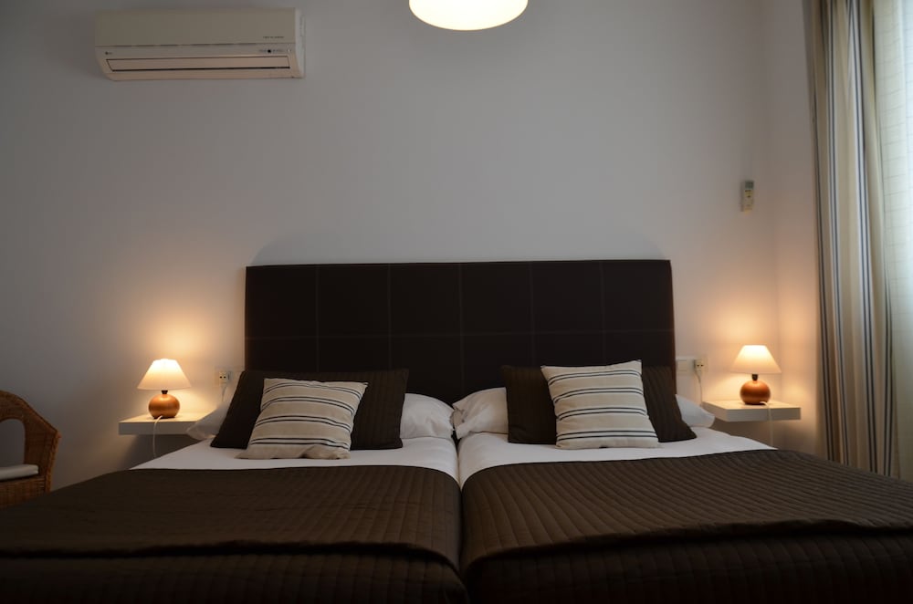 Фото Apartamentos San Isidro 44