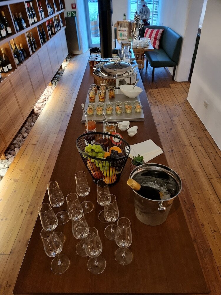 Фото Weinforum Franken Hotel & Restaurant