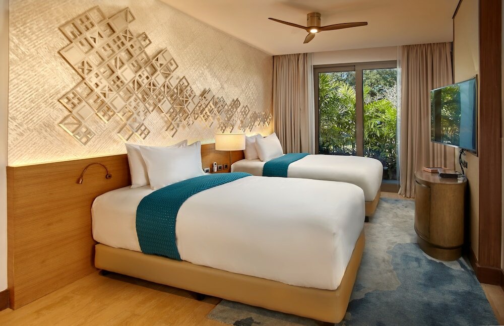 Фото Quest Plus Conference Center, Clark