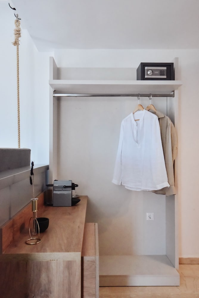 Фото Ikaros Suites