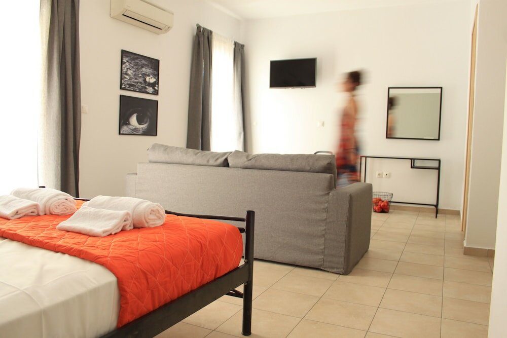 Фото Krinis Apartments