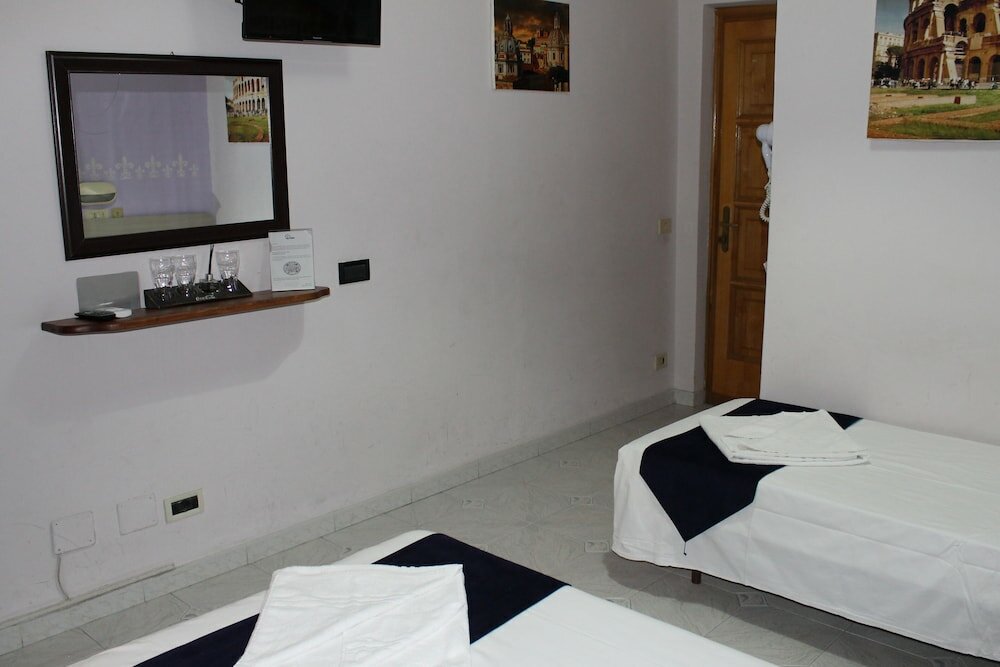 Фото Hotel Orbis