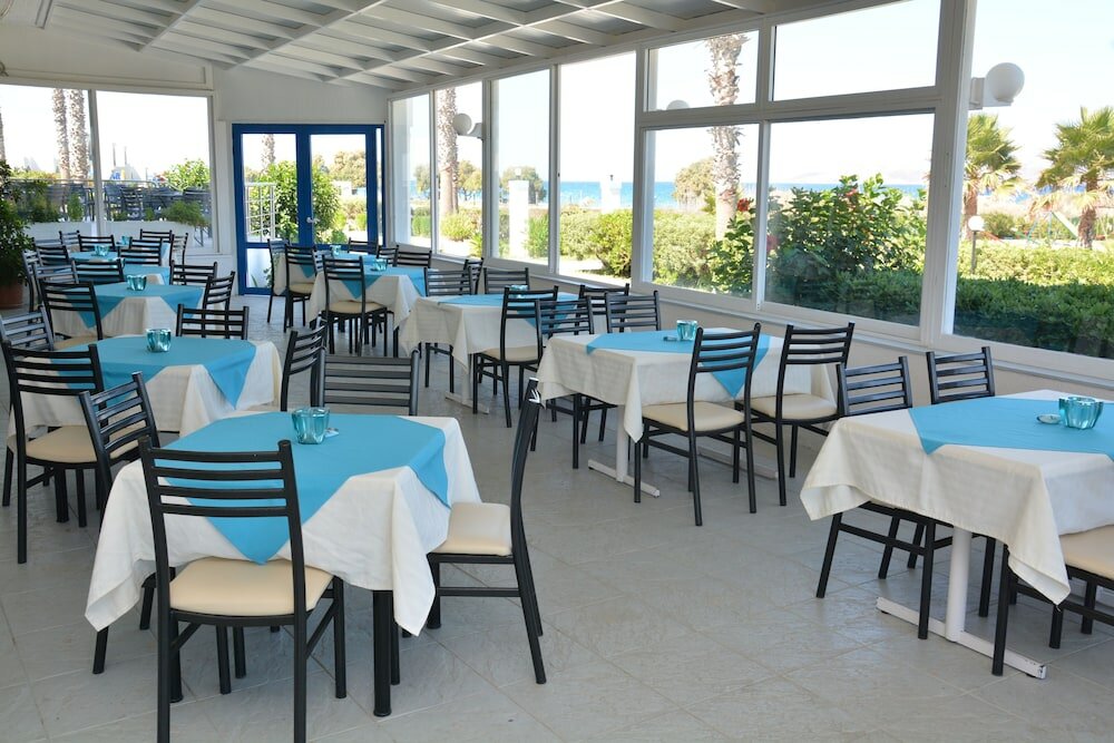 Фото Costa Angela