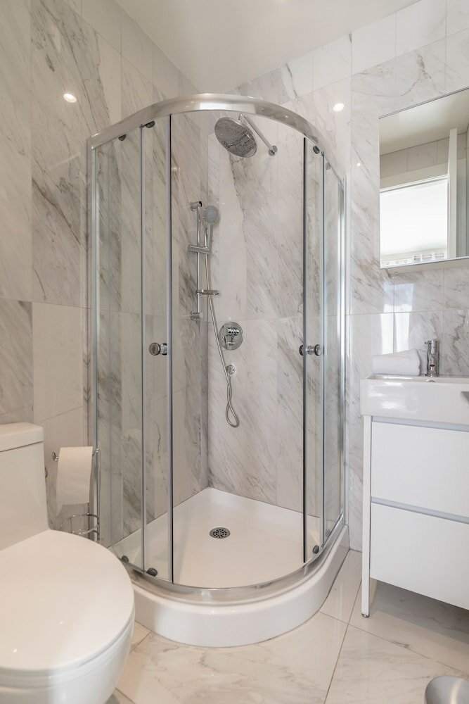 Фото Parc Avenue Residence Mile End