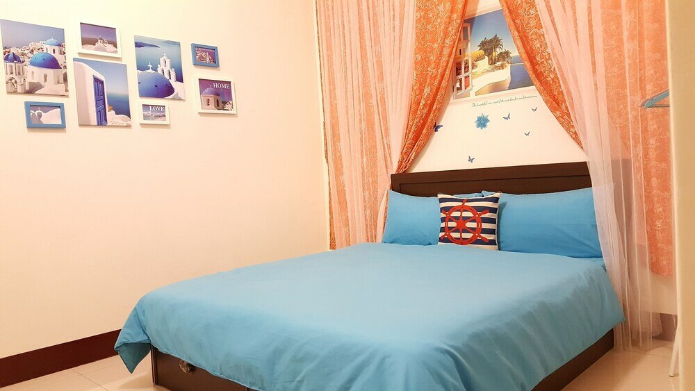 Фото Small Wide Home