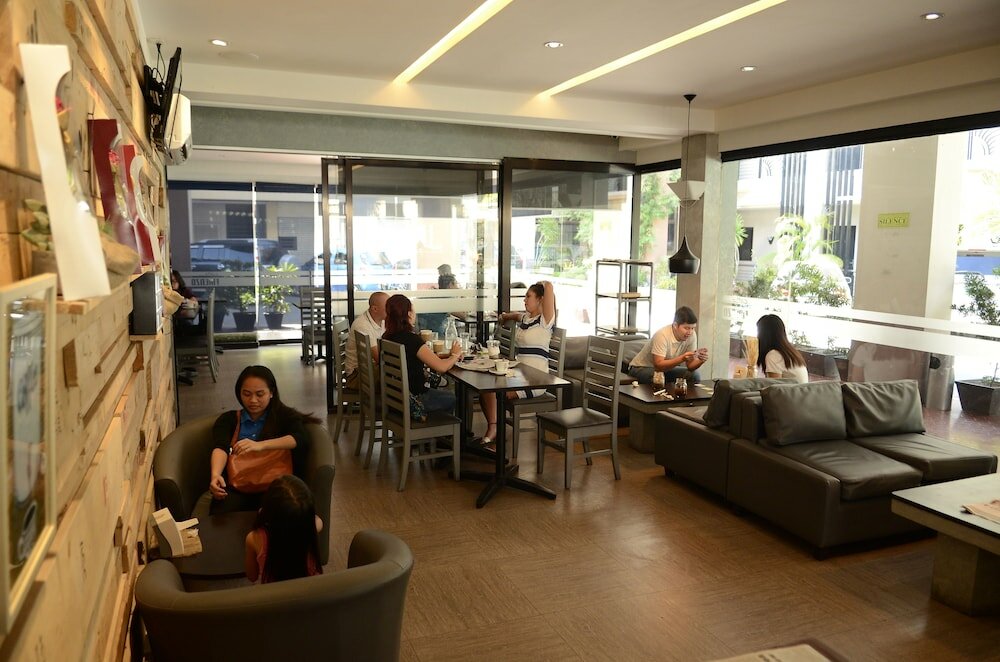 Фото Sun City Suites