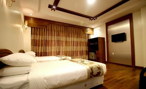 Гостиница Famous Hotel Bagan в Багане
