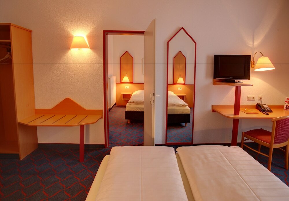 Фото Hotel Montana Lauenau