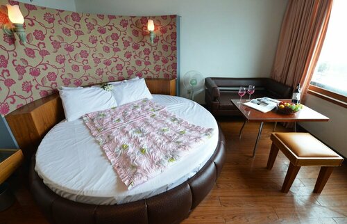 Гостиница Nova Motel в Порёне