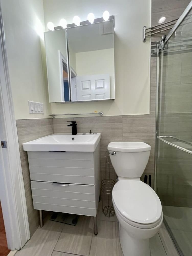 Фото Chez Pat in Cambridge