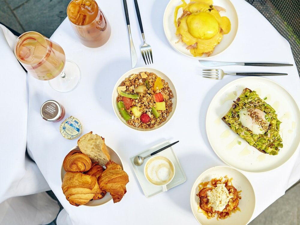 Фото Perpetual Elysee Montaigne