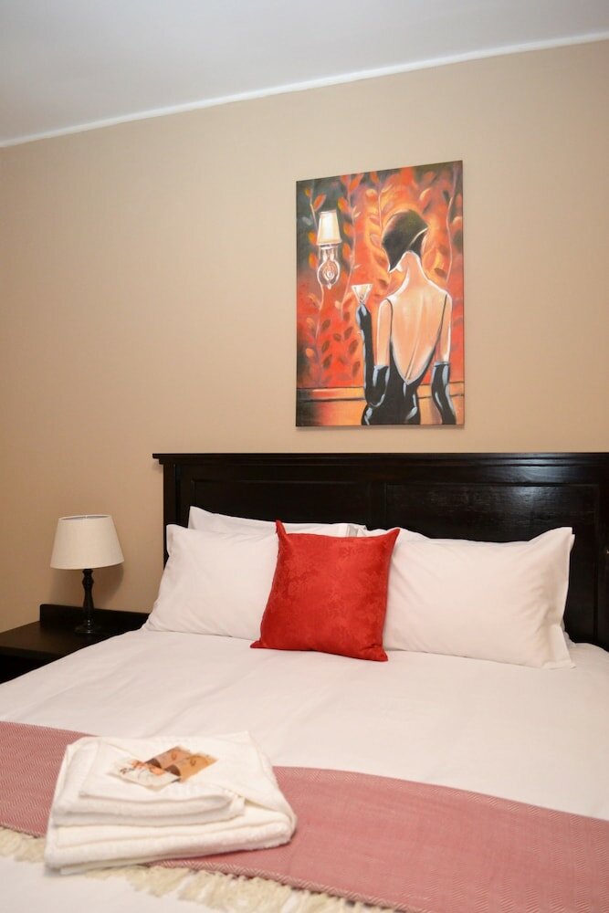 Фото B at Home Guesthouse Piet Retief