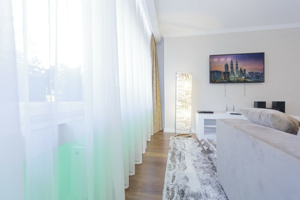 Фото The Queen Luxury Apartments Villa Vinicia