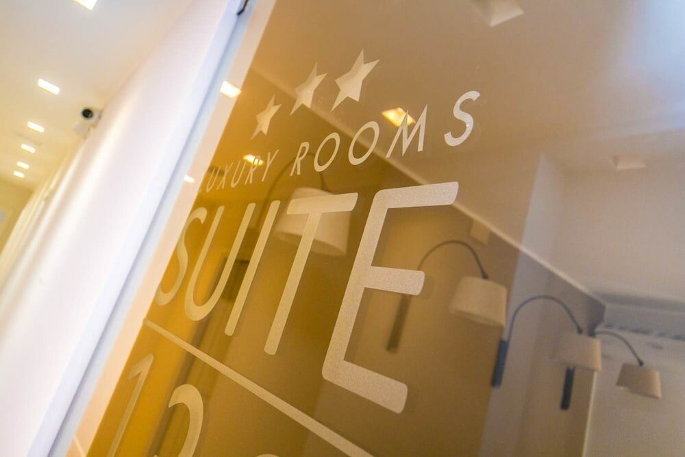 Фото Maxim bed and breakfast Suite Rooms