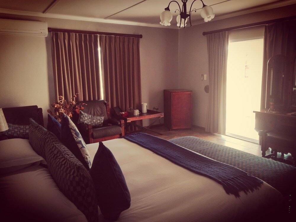 Фото Daisy Country Lodge