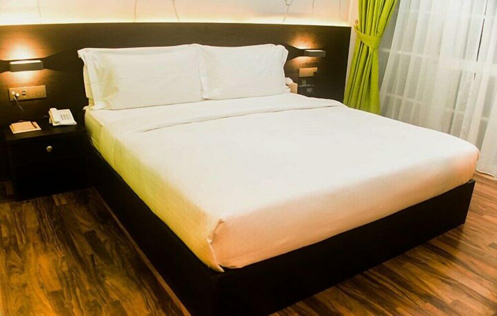 Фото Horton Towers and Cottages