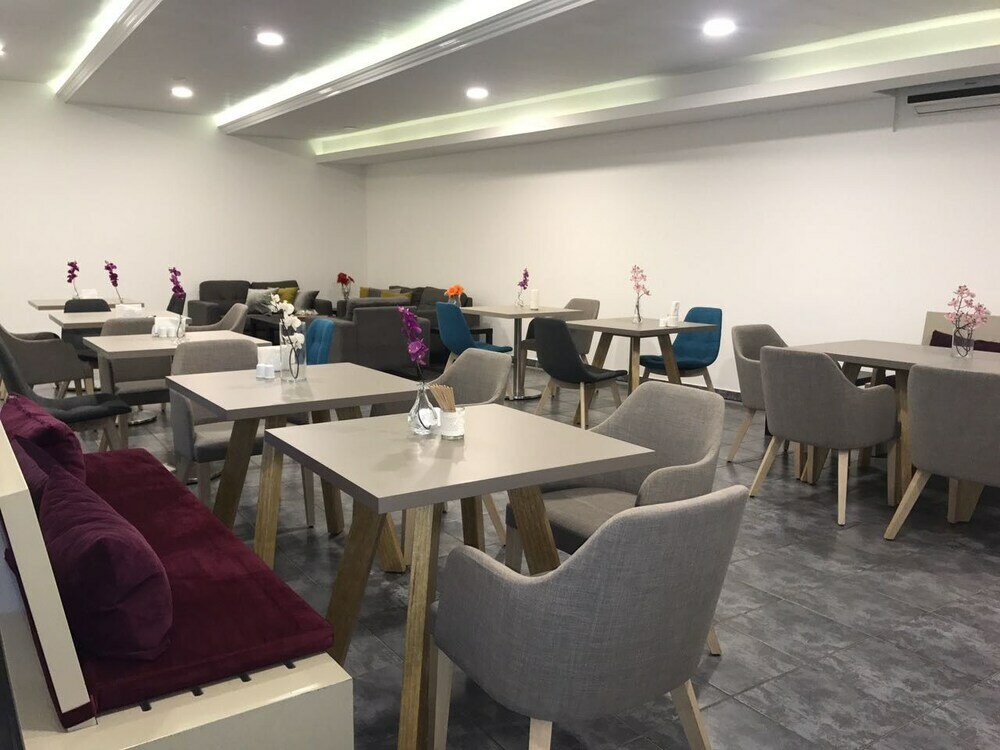 Фото Byblostar Hotel