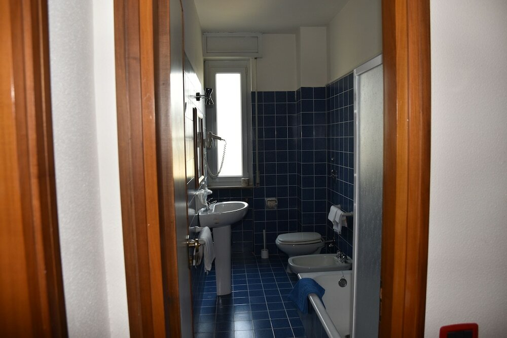 Фото Hotel Fiesta