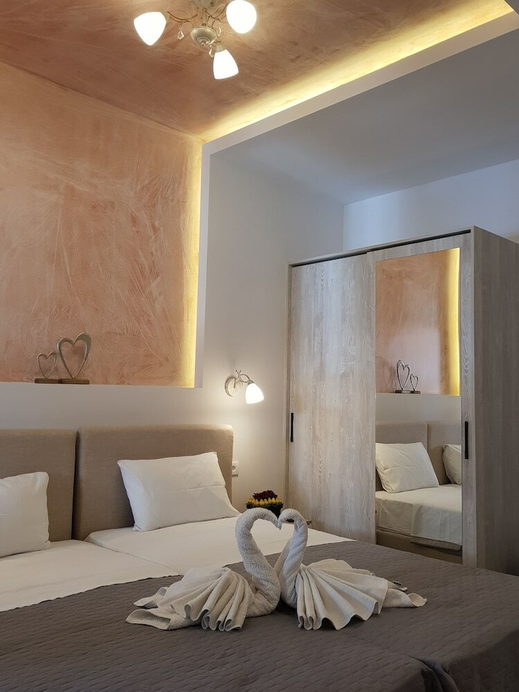 Фото Virvilis Apartments