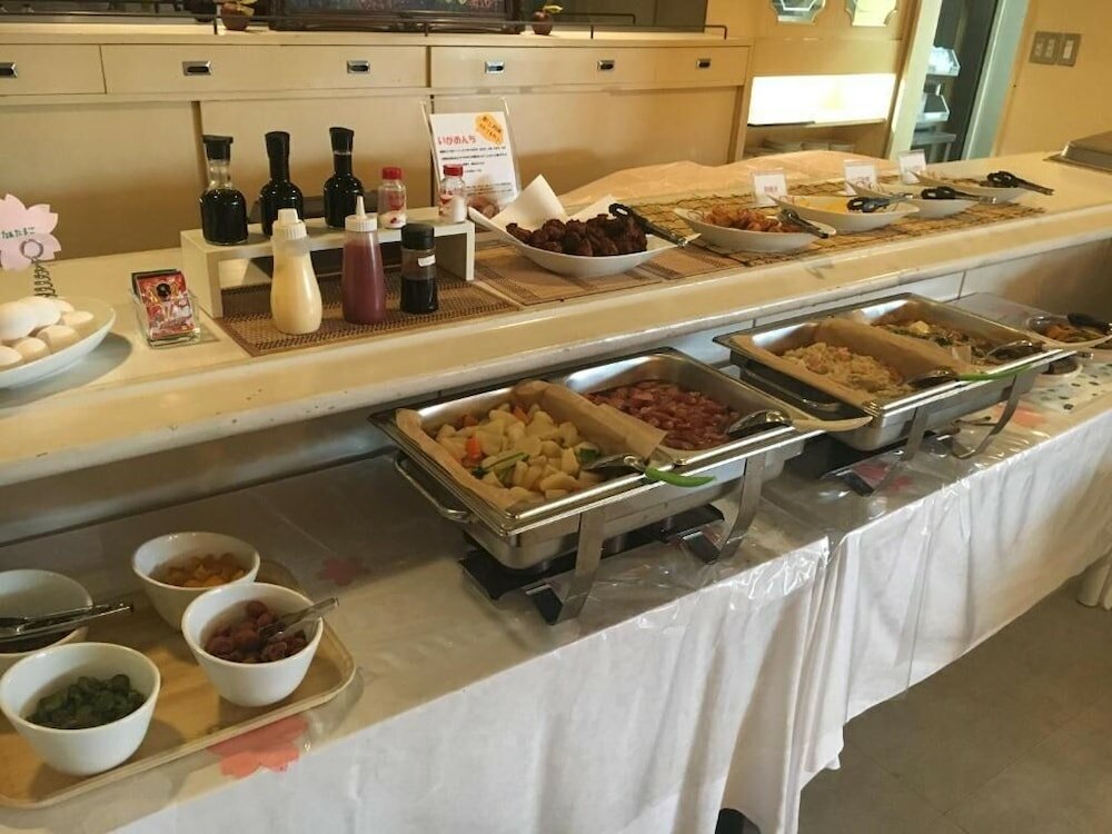 Фото Hirosaki Prince Hotel