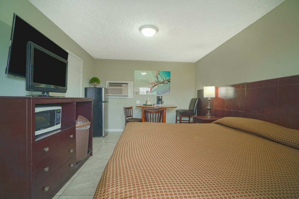 Фото Texana Inn Edna by Oyo