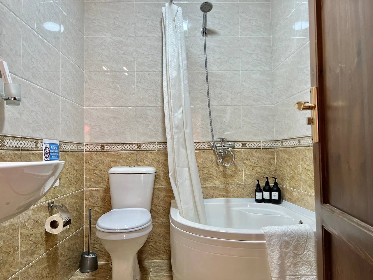 Фото Usman Heritage