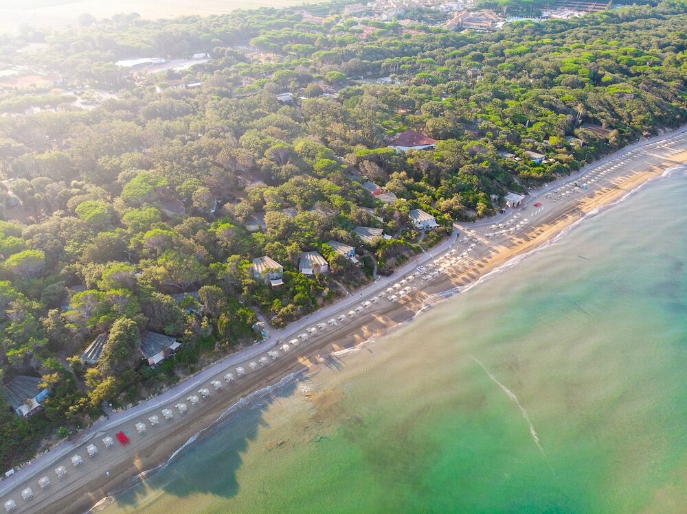 Фото Hotel Wellness Resort Riva degli Etruschi