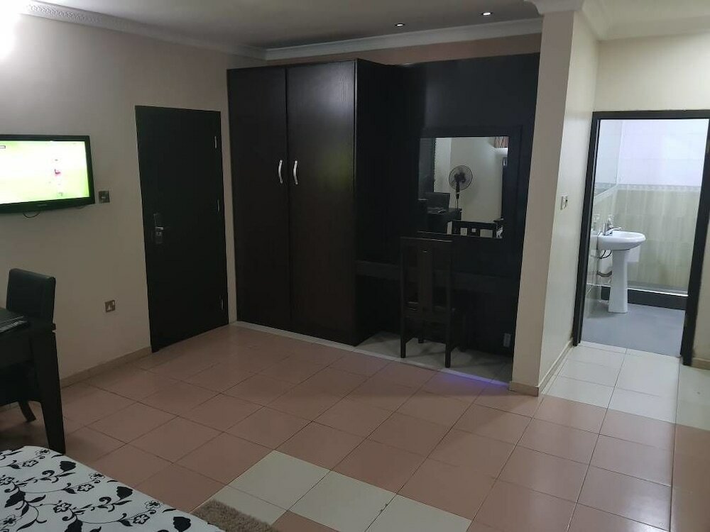 Фото Number 95 Suites