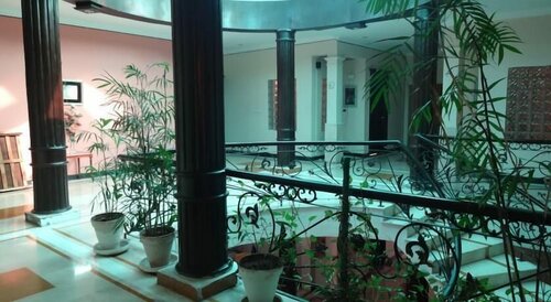 Гостиница Royal Crown в Исламабаде