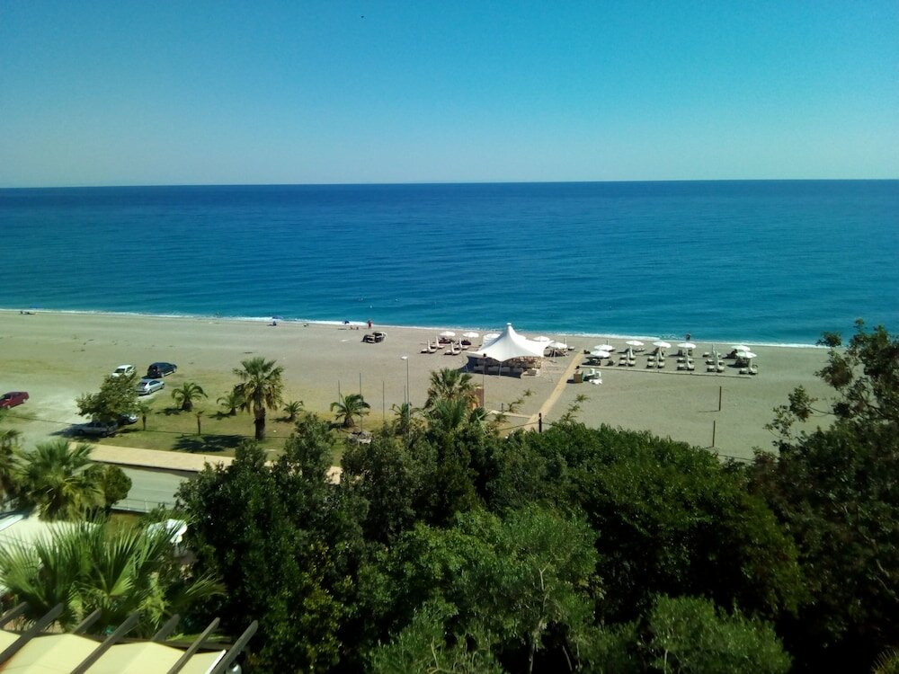 Фото Golden Beach Agiocampos Hotel