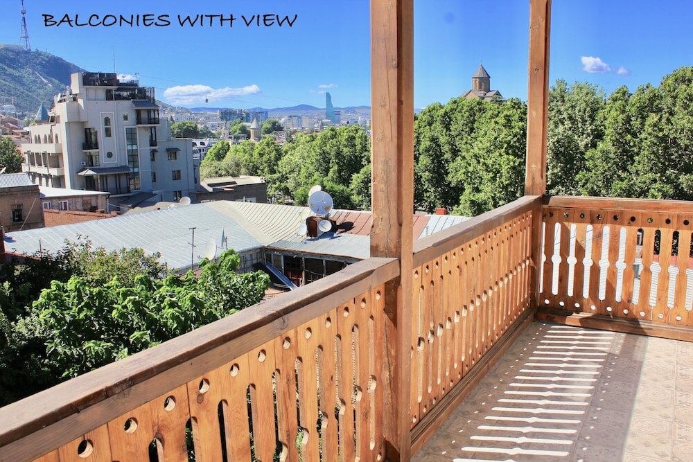 Фото Red Fox Guesthouse