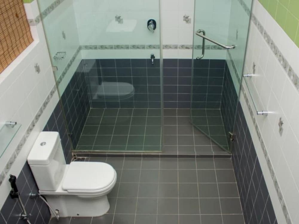 Фото Villa Upper Dickson