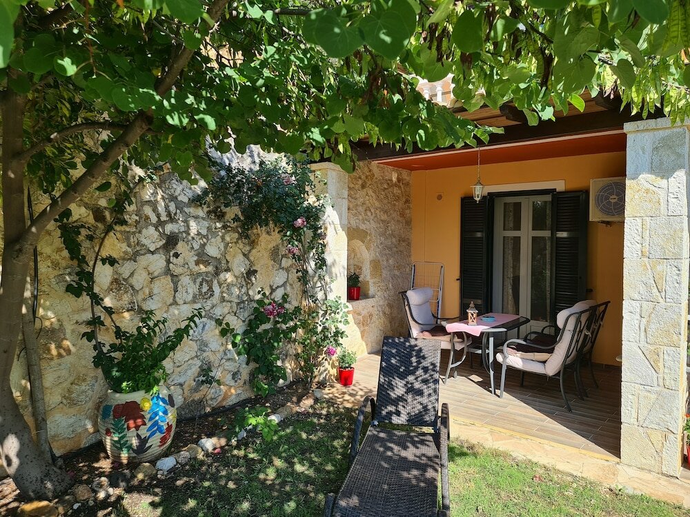 Фото Edem Studios & Apartments