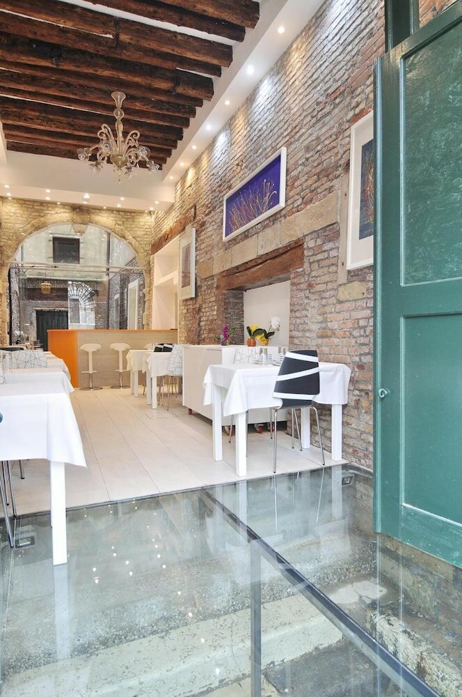 Фото Al Mascaron Ridente