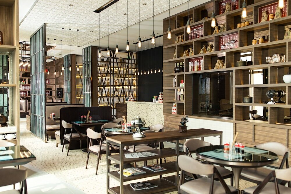 Фото Chongqing Marriott Hotel