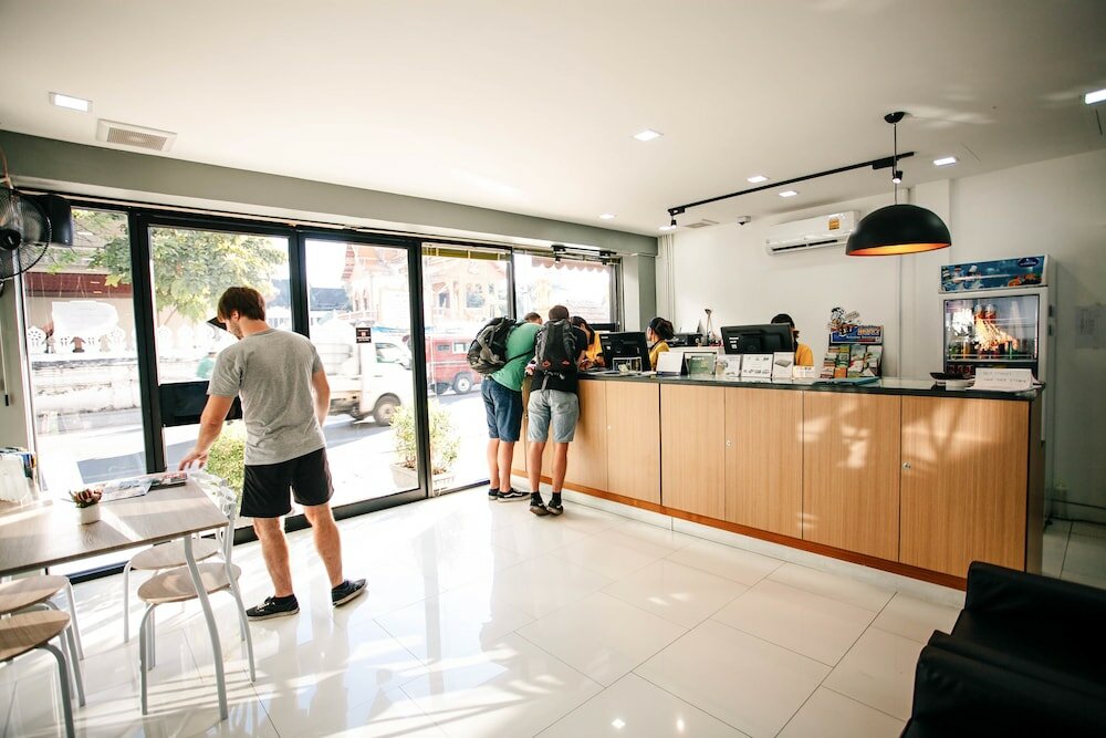 Фото D-Well Hostel