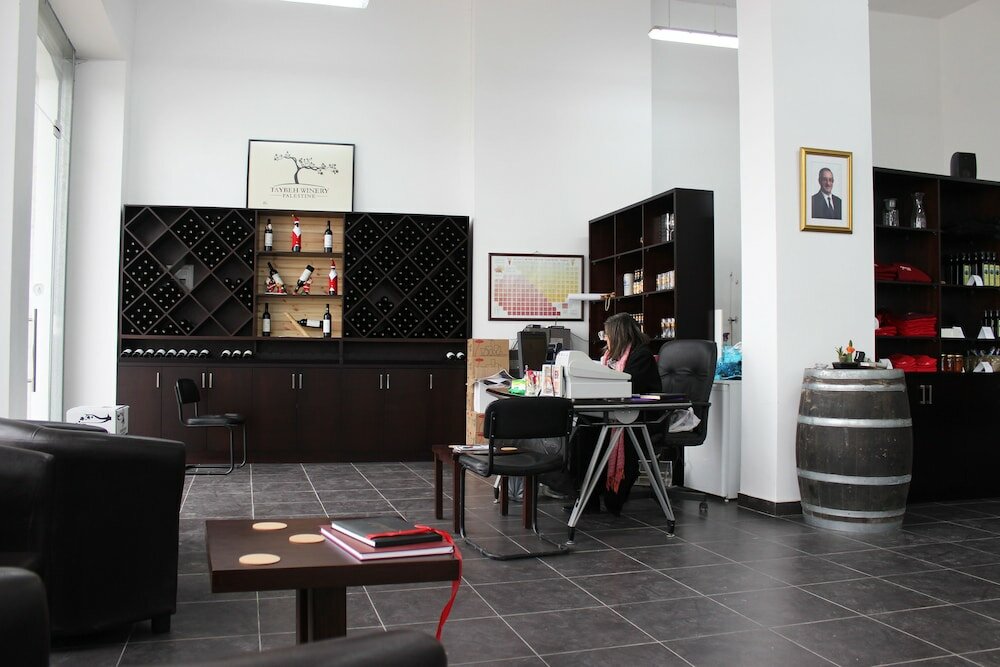 Фото Taybeh Golden Hotel