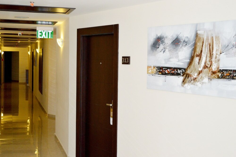 Фото Taybeh Golden Hotel