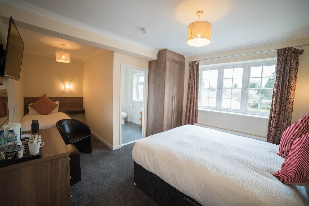 Фото Red Mullions Guest House