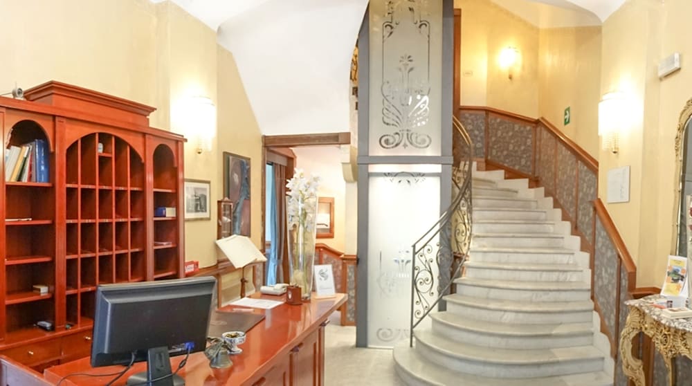 Фото Hotel Villa Mon Repos