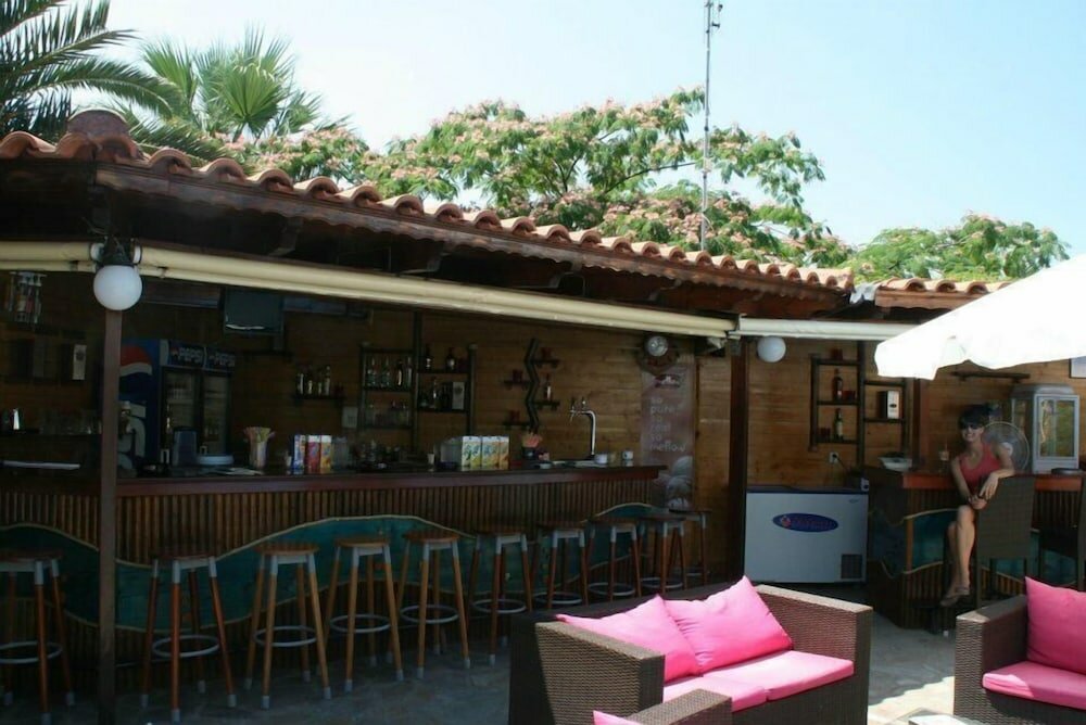 Фото Batis Hotel