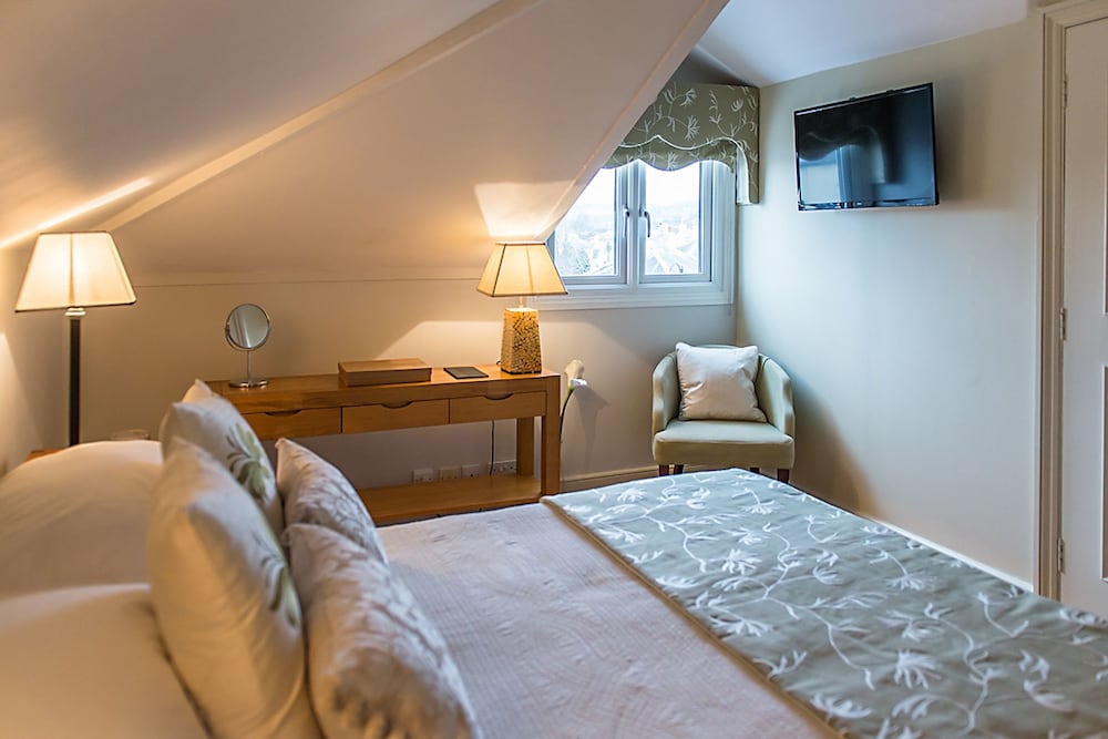 Фото Lypiatt House Hotel