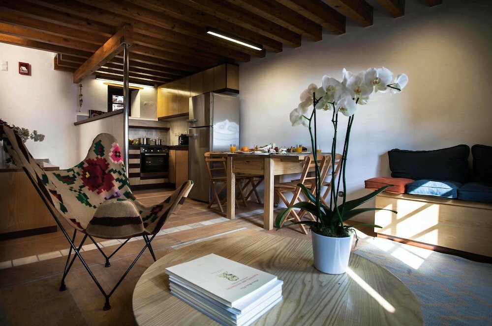 Фото House in the Castle