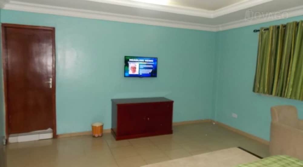 Фото Divine Foutain Apapa Branch