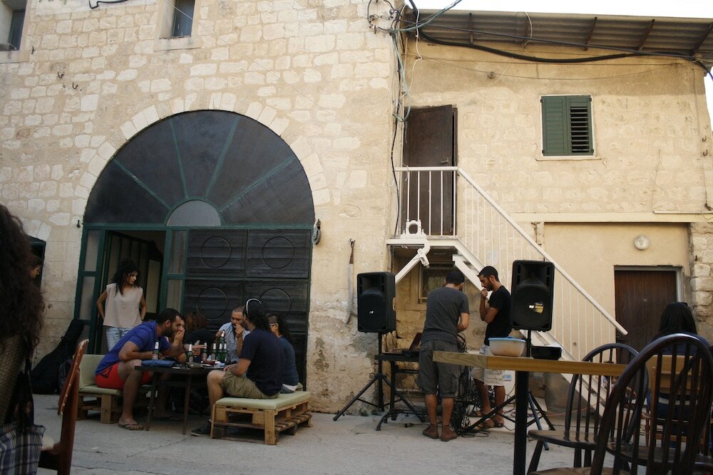 Фото Al Yakhour Hostel