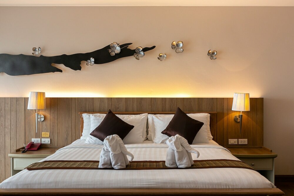 Фото Grand Ratchapruek Hotel