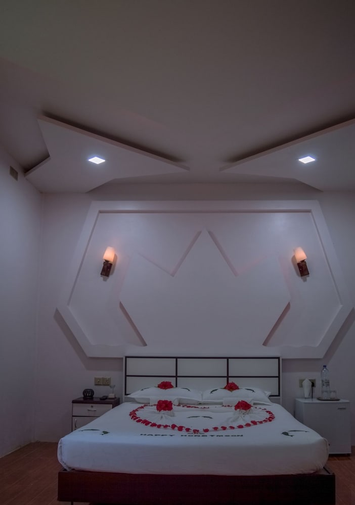 Фото Hulhudheli Inn