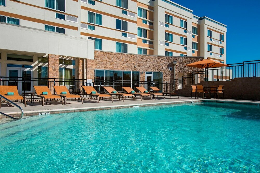 Фото Courtyard by Marriott Dallas Midlothian-Midlothian Conf Ctr
